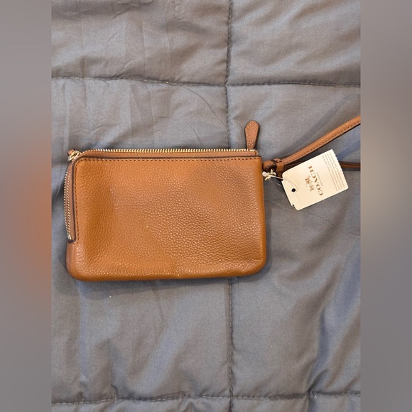 COACH Pebbled Leather Double Corner Zip Wristlet – Saddle Brown (F66505) - Picture 2 of 8